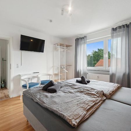Amalfi Apartments A01 - Gemuetliche 2 Zi-Wohnung Mit Boxspringbetten Und Smart Tv Kaiserslautern Buitenkant foto