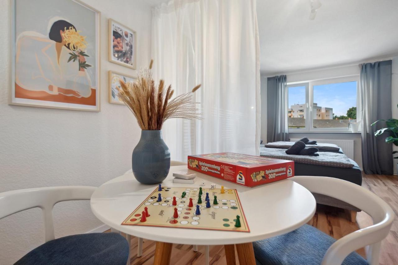 Amalfi Apartments A01 - Gemuetliche 2 Zi-Wohnung Mit Boxspringbetten Und Smart Tv Kaiserslautern Buitenkant foto